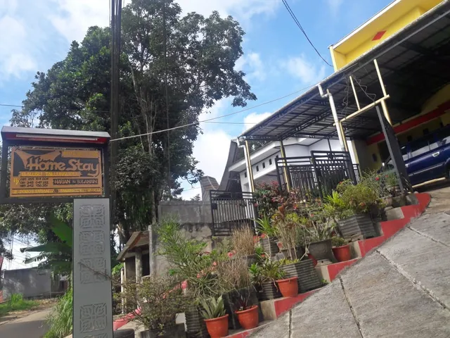 Homestay dan Kos2an eksklusif Balusu Tallunglipu