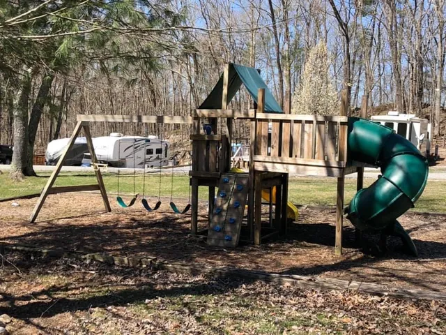 Callebs Cove Camp Ground