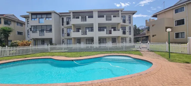 Surfbay Sands Main Entrance