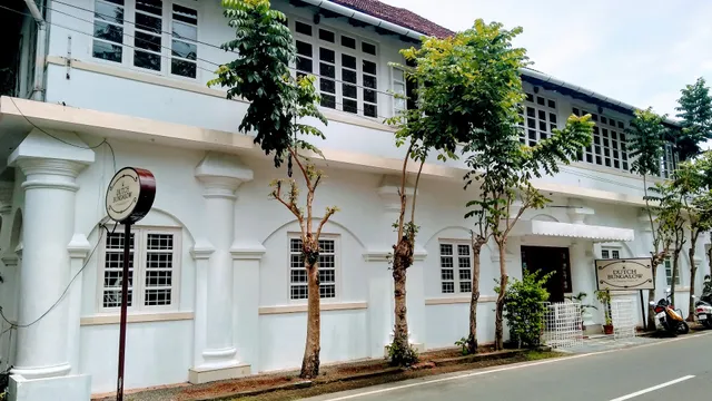 Dutch Bungalow | Heritage Hotel in Fort Kochi