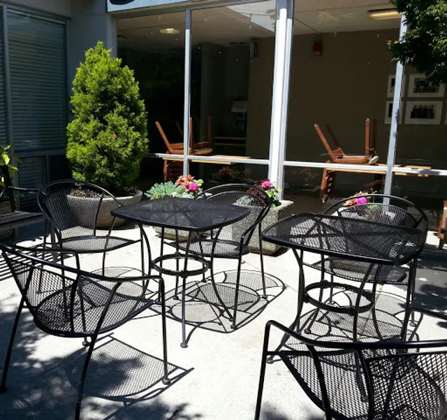 Garden Row Cafe (Inside Hospital)