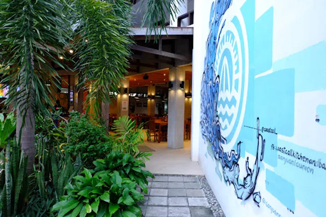 Coast Call Kitchen and Bar