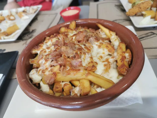 Texas steak house and Pizzeria