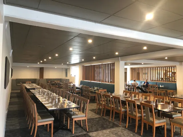 Equinox Bar & Restaurant