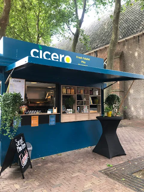 Cicero | Fresh Falafel - Pita - Hummus