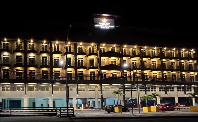 WING TAT GRAND HOTEL