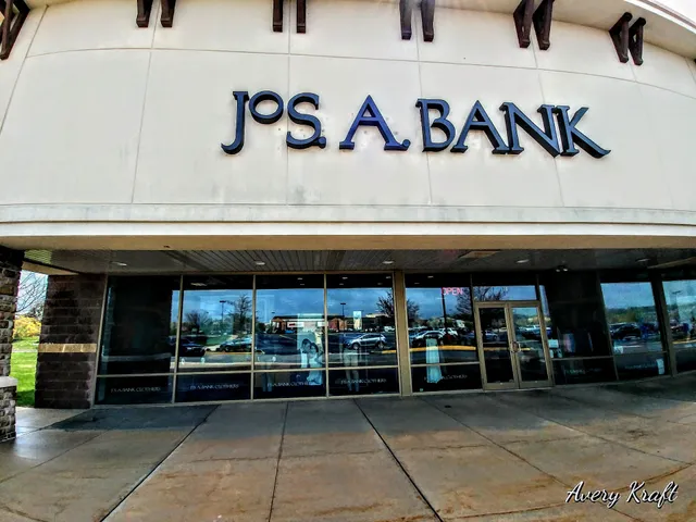 Jos A. Bank