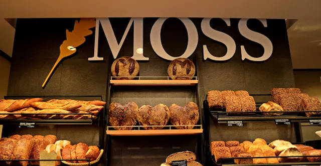 Moss bakery