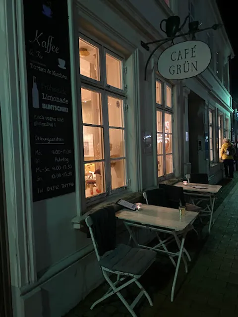 Cafe Grün