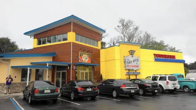 The Town House Restaurant