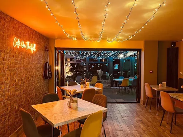 Cafè on The Hill Tutshill