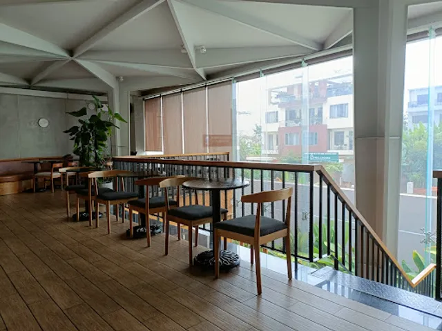 The Coffee House Sun Avenue