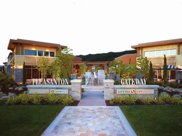 Pleasanton Gateway Shopping Center