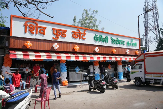 Shiv food court