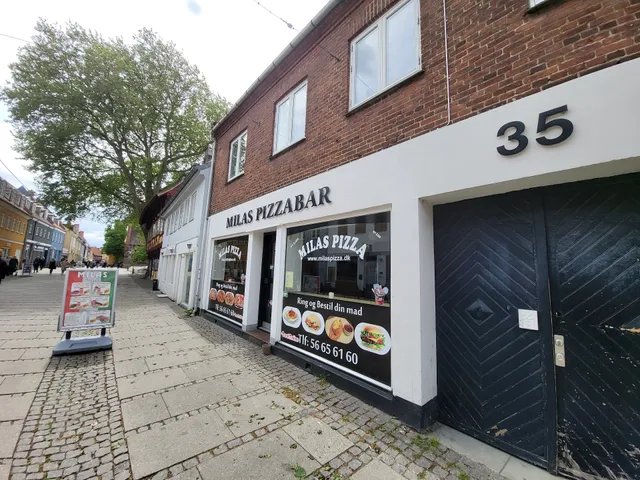 Milas Pizza Køge