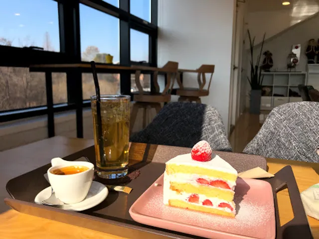 친퀘테레 커피 디저트