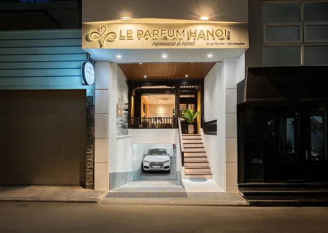 Le Parfum Apartment & Hotel