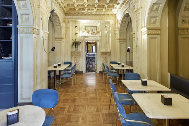 Café 1885 - Cafetería y restaurante en Zaragoza