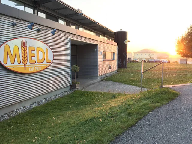 Konditorei Bäckerei Miedl GmbH Verwaltung/Backstube