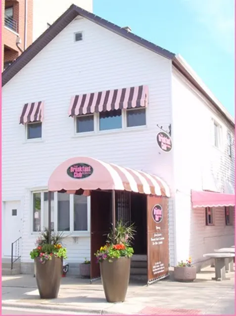 The Breakfast Club and Grill