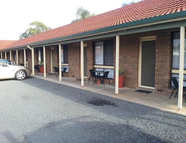 Culcairn Motor Inn