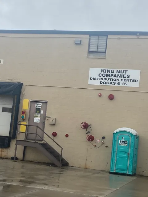 King Nut DISTRIBUTION CENTER