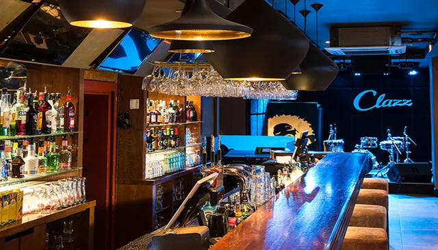 MammaMia Clazz Restaurant