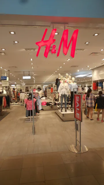 H&M