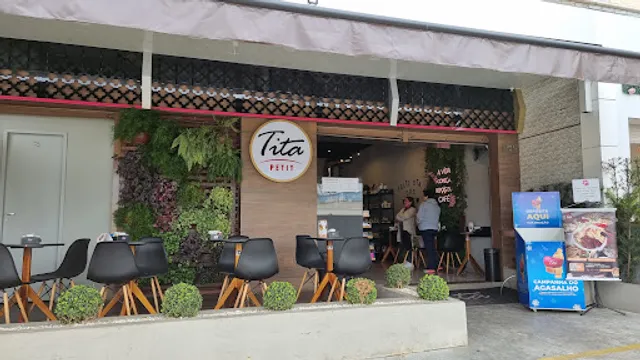 Tita Padaria