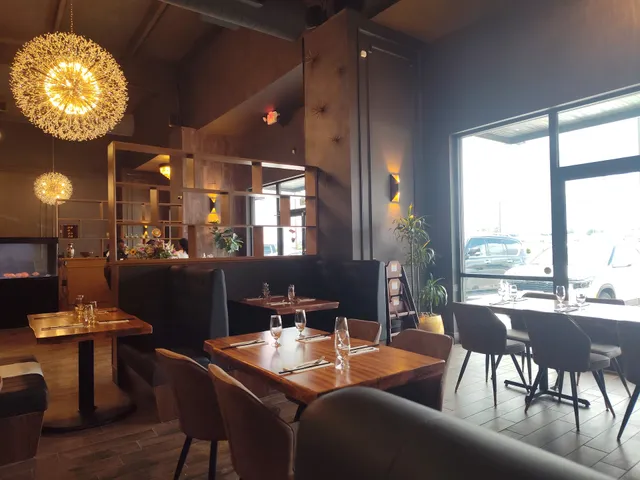 Arowana Seafood and Ramen Bar