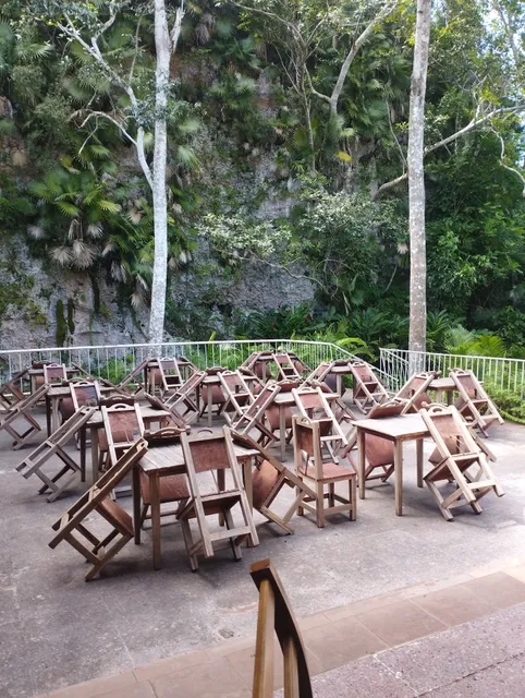 Restaurante "La Roca"