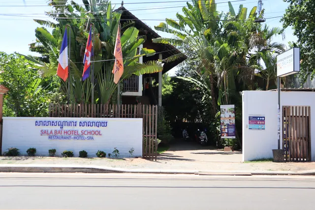 Sala Baï Hotel & Restaurant School