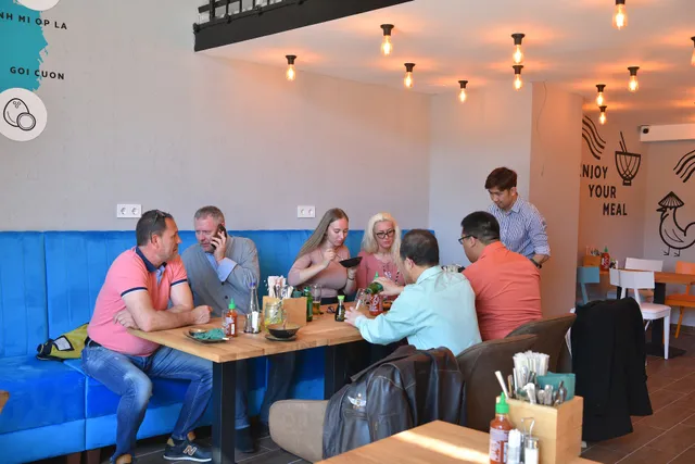 Vin.Vin Bartok Boulevard