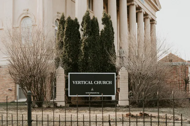 Vertical Church St. Paul