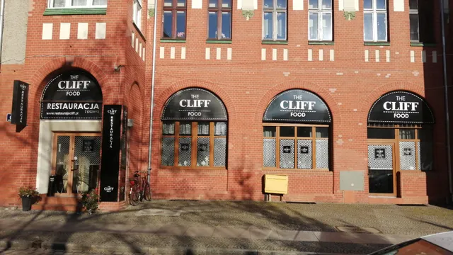 Cliff House & Restaurant