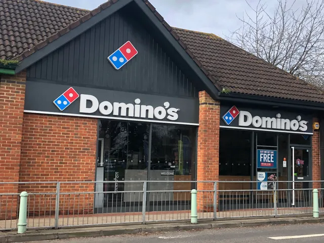 Domino's Pizza - Reading - Lower Earley