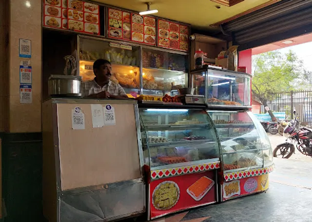 Anand Bhavan restorent & lodging