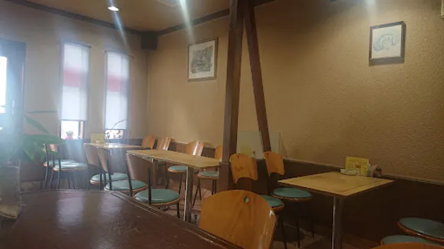 エリートスナック喫茶