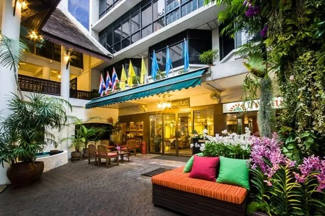 The Tarntawan Hotel Surawong