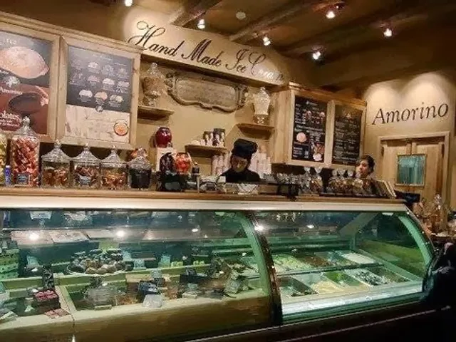 Amorino Gelato - London Soho