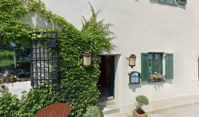 Weinzierlbergstraße 10