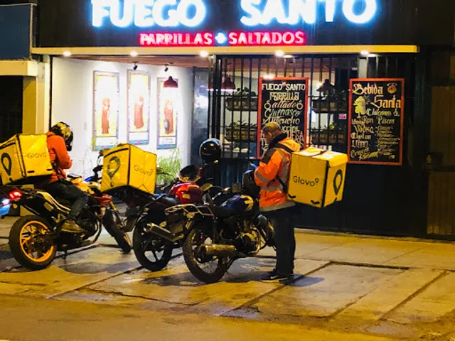 Fuego Santo - Parrillas y Saltados