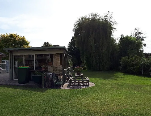 Willaway Motel Apartments