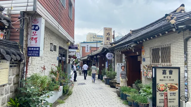Insa-dong Culture Street