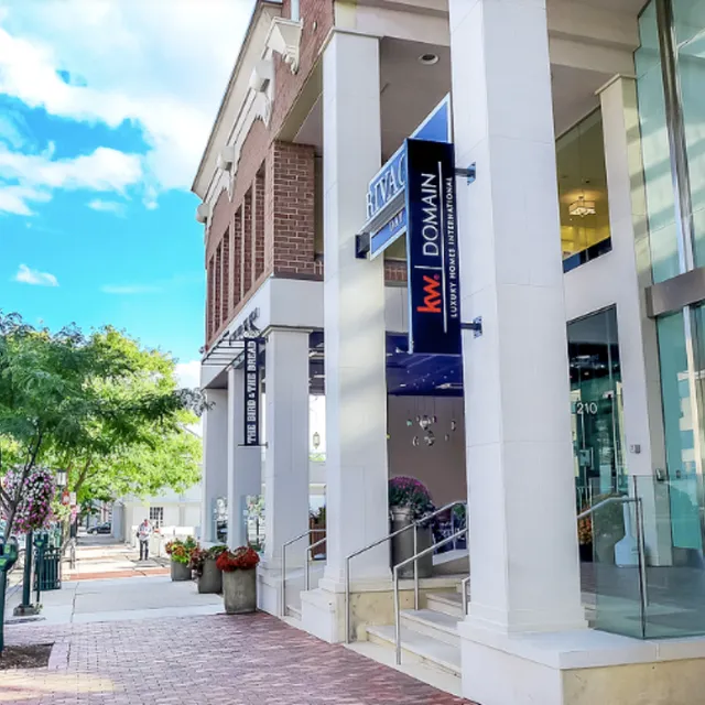 Keller Williams Domain: Christina Gennari