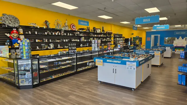 Bricks & Minifigs Orlando South