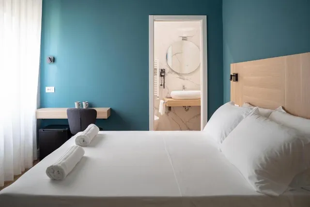 Nolana 28 Rooms in Naples