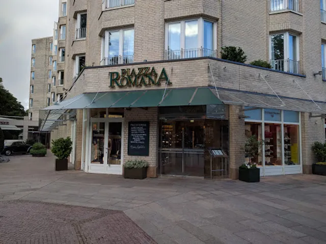 Piazza Romana Restaurant
