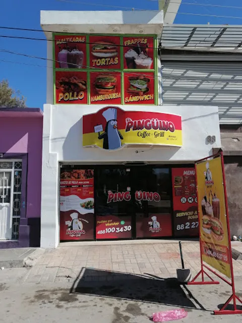 El Pingüino Coffee Grill