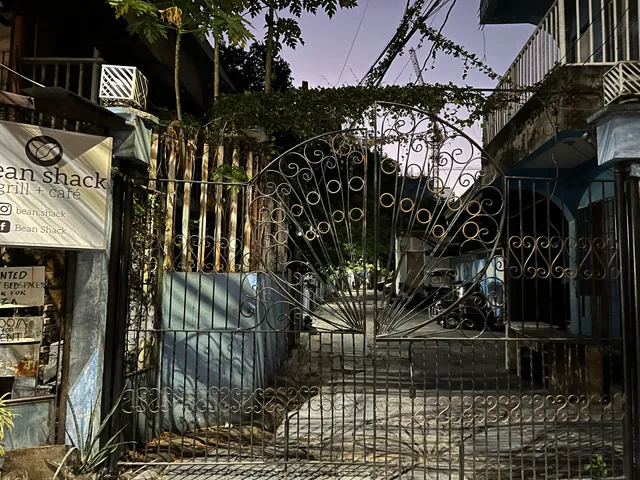 Nomads MNL Backpackers Homestay